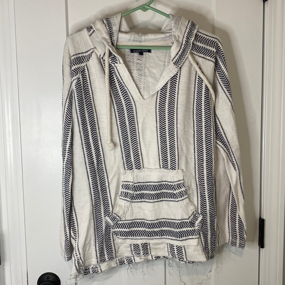 Ocean Drive Drawstring Hoodie, Medium